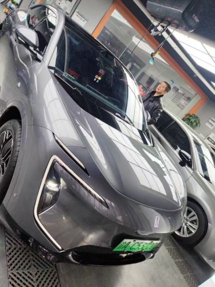 Install stickers PRO-Glossy & High-Transparency Finish9MIL